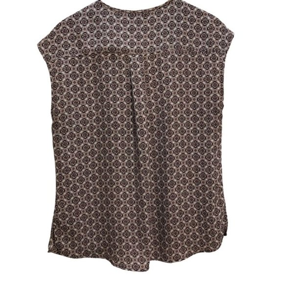 Haggar Women's Large Silky Button Down Blouse - Picture 6 of 7